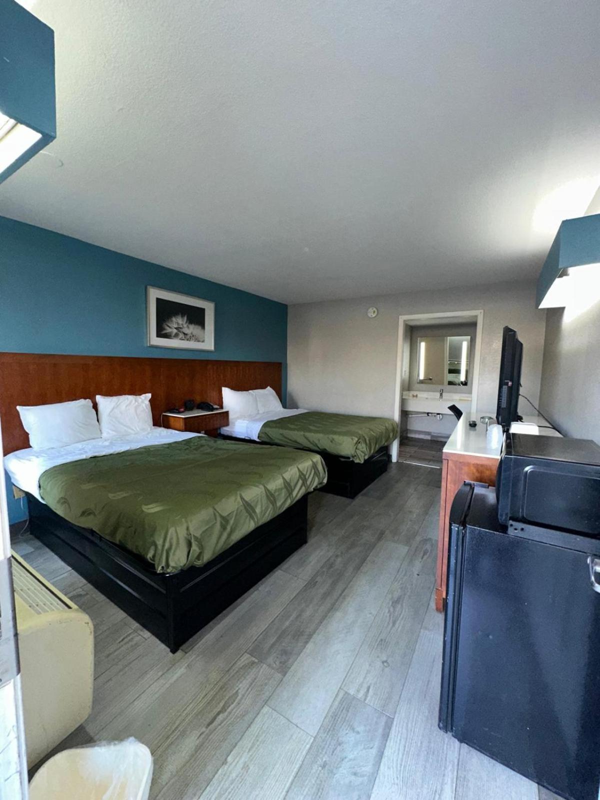 Jameson Motel
