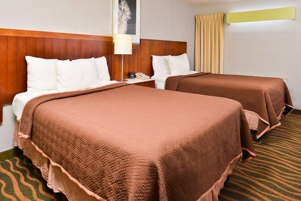 Jameson Motel 2*